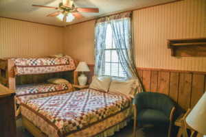 Hillside Lodge Room 6 Hillside Lodge Room 6