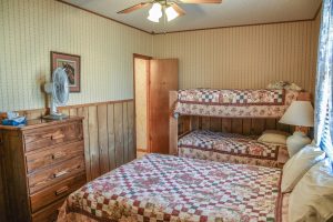 Hillside Lodge Room 6 Hillside Lodge Room 6