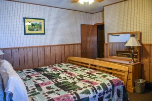 Hillside Lodge Room 1