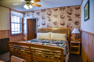 Hillside Lodge Room 1